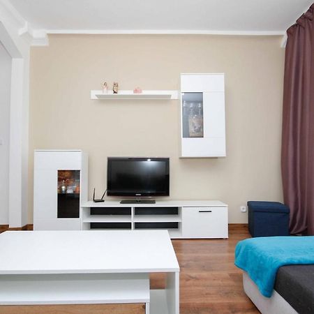 Trencianska Apartment Bratysława Zewnętrze zdjęcie