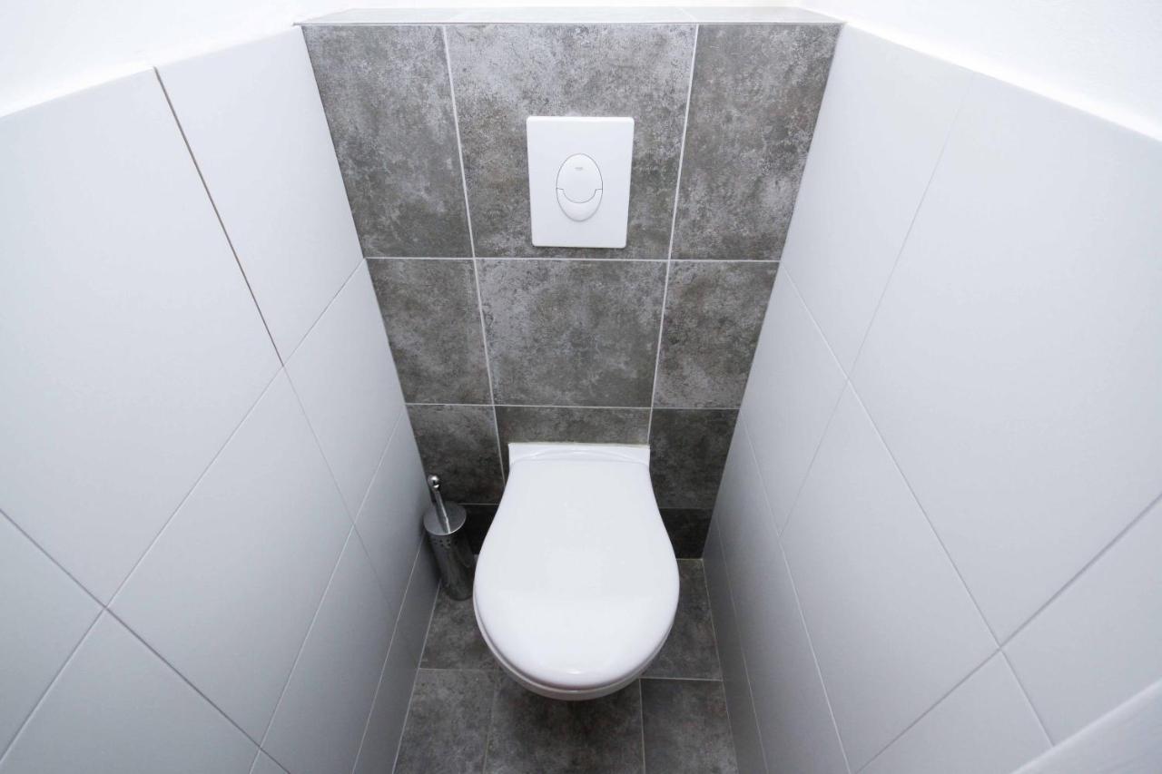 Trencianska Apartment Bratysława Zewnętrze zdjęcie